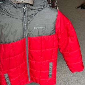 Columbia boys, large coat, color, red and gray